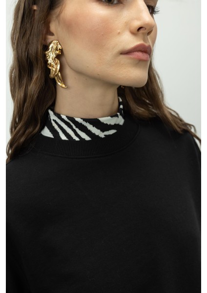 Bisiklet Yaka Basic Şardonsuz Sweatshirt fiyatları