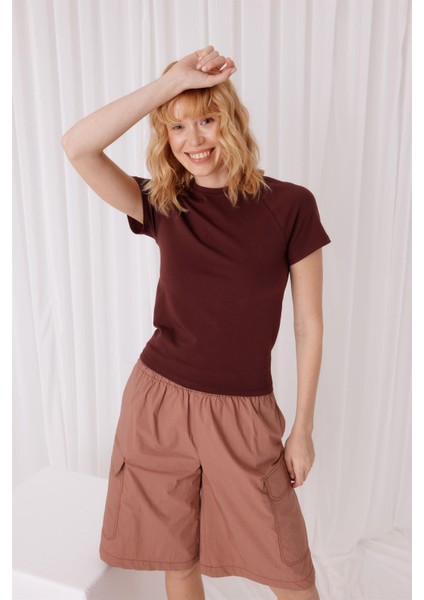 Kadın Baskılı Çikolata Kısa Kollu T-Shirt modelleri