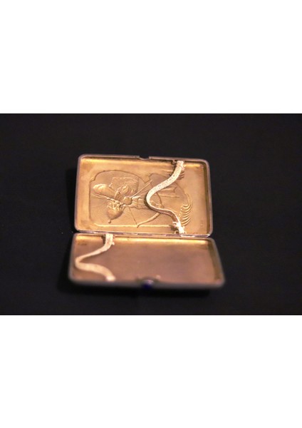 Kabartma Savaşçı Motifli Sigara 168 gr 12 x 8 cm Sigara Tabaka Kutusu