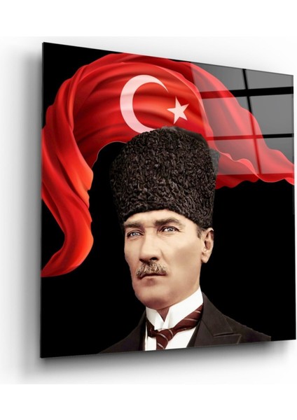 Atatürk ve Bayrak Cam Tablo