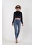Fransız Kadife Eteği Zincirli Crop Bluz 3
