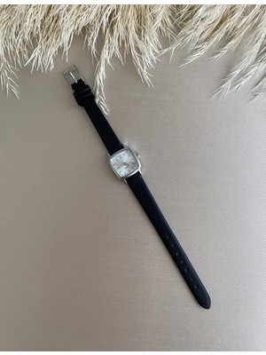 Quartz Retro Minimal Vintage Deri Kordon Kadın Kol Saati