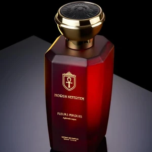 Horus Nefertem Fleurs Perdues Erkek Parfüm 100 ML EDP Extrait De Parfum Horus Nefertem Klasik Kadın Serisi