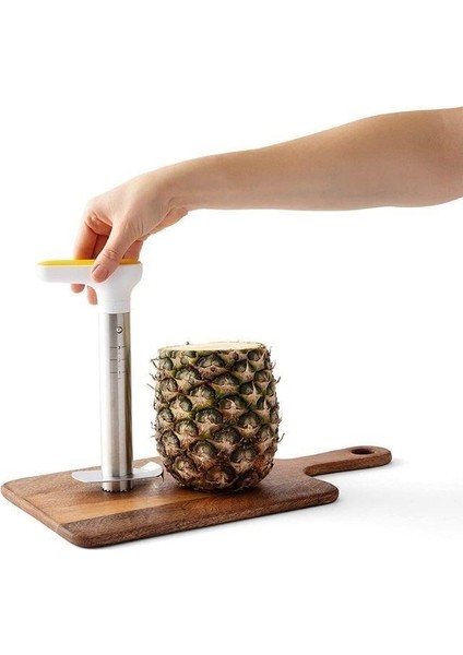 Chef'n 5255875KC Twist'n Core Ananas Soyucu