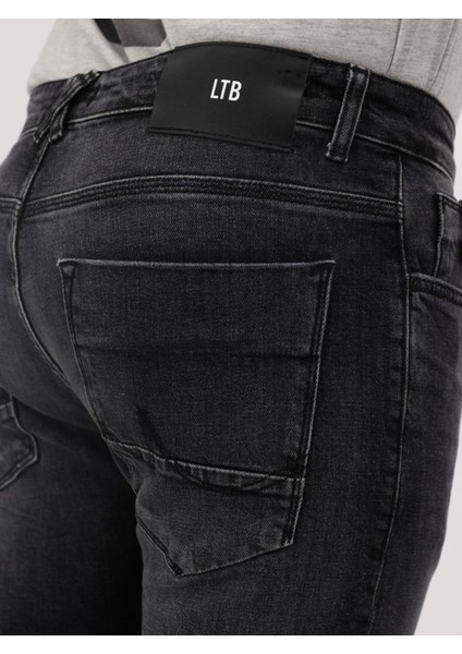 Joshua Adonı Jean Pantolon 01009507591564154545 indirimleri