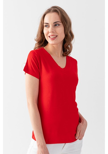 Kadın Kırmızı V Yaka Viskon Penye Tişört fırsatları