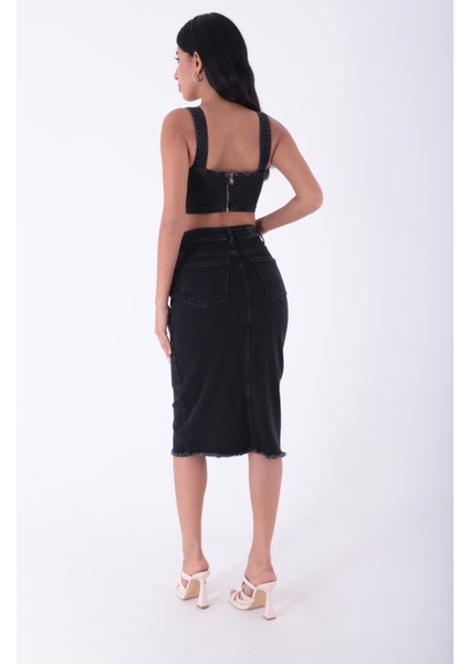 Önü Düğmeli ve Bitişi Püsküllü Cepli Kısa Boylu Kot Kadın Etek Normal Antrasit Denim Yaz / Bahar