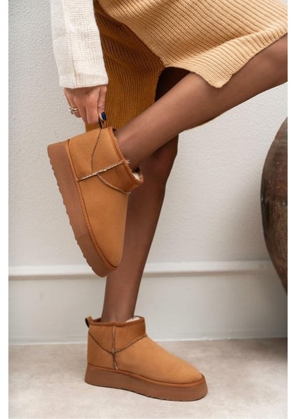 Kalın Tabanlı Içi Tüylü Mini Kadın Bot
