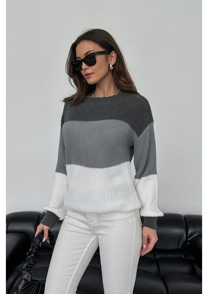 Renk Bloklu Örgü Desenli Triko Kazak fiyatları