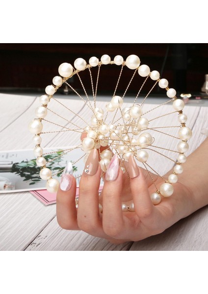 Tırnak Sanat Sergisi Inci Kabuk Tabağı Gösteren Raf Tahtası Fotoğraf Sahneleri (Yurt Dışından) fiyatları