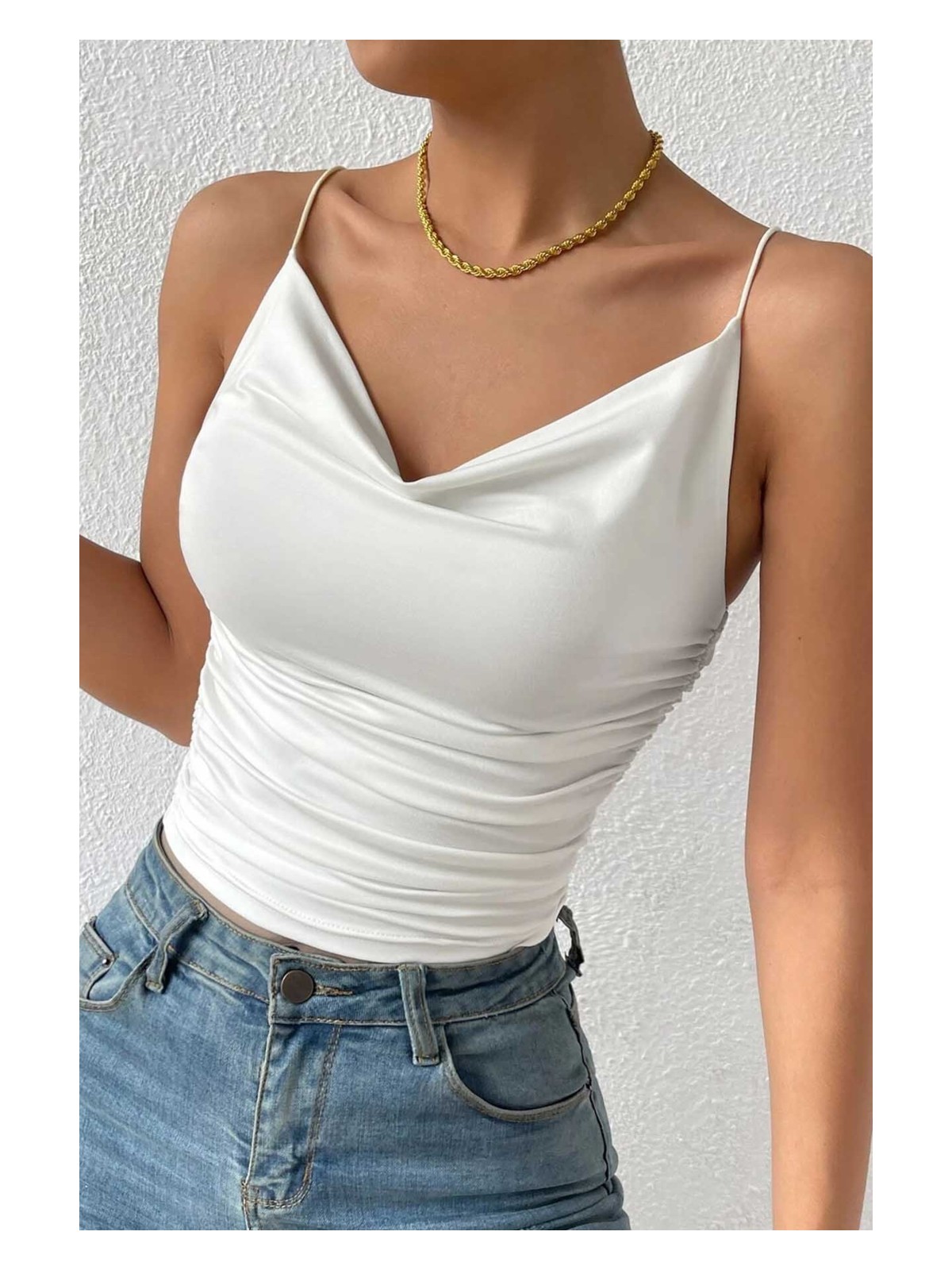 Merry See Kadın Kolsuz Askılı Degaje Yaka Bluz Crop