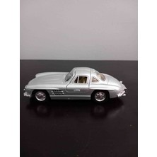 Kinsmart 1/36 Ölçek 1954 Mercedes 300 Sl Metal Model