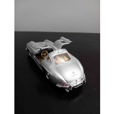 Kinsmart 1/36 Ölçek 1954 Mercedes 300 Sl Metal Model