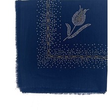 Naz İpek Taş Işlemeli Flamlı Yazma Gül Desenli Eşarp 100X100CM