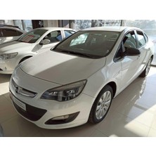 Autokit Opel Astra J (2009-2016) Yarasa Ayna Kapağı(Piano Black Renk)