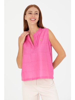 U.S. Polo Assn. Kadın Pembe V Yaka Tişört 50263674-VR041