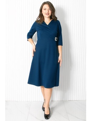 Fahima Broş Detaylı Abiye Elbise Lacivert FHM912
