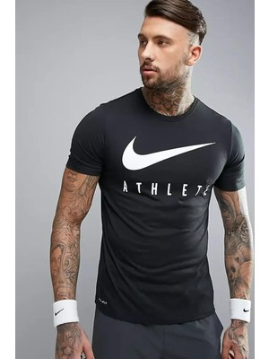 Nike Dri-Fit Training Swoosh Standart Kesim Siyah Erkek Tişört