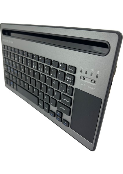 Onezero Bluetooth Klavye Touch Pad'li Kablosuz Taşınabilir Klavye 10 Metreye Kadar Çalışma Aralığı Lithium Pil 291 x 154 X16 mm ZR554 modelleri