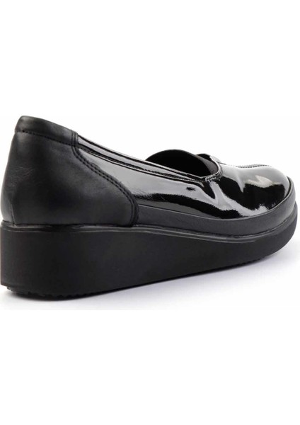 Siyah Kırışık Rugan Leather Kadın Casual Ayakkabı K01586060108 fırsatları