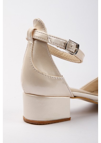 Nancy Kız Çocuk Soft Tabanlı Inci Rugan Kalın Topuklu Ayakkabı TA2002-03 fırsatları