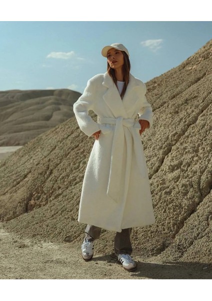 Oversize -Peluş Kaban Kuşaklı-New 2024 modelleri