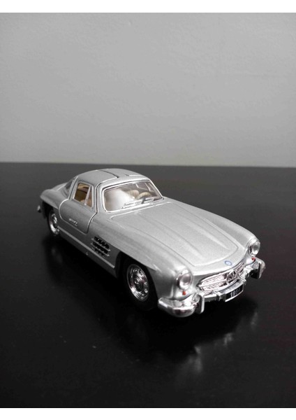 1/36 Ölçek 1954 Mercedes 300 Sl Metal Model