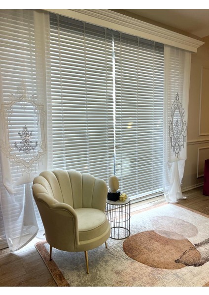 Beyaz %100 Orijinal Ahşap Jaluzi Perde 50 Mm Ofis Modern Ve Tüm Mekanlar Için fiyatları