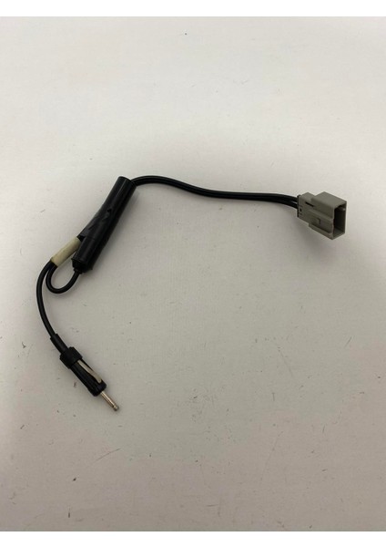 Subaru Radyo Anten Adaptörü