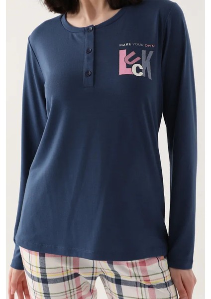 Uzun Kol Ekoseli Kadın Pijama Takım 2650 fırsatları