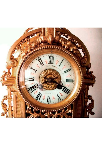 Bronz Masa Saati. 19.y.y. Y:54 Cm. Taban: 35X15CM. fiyatları