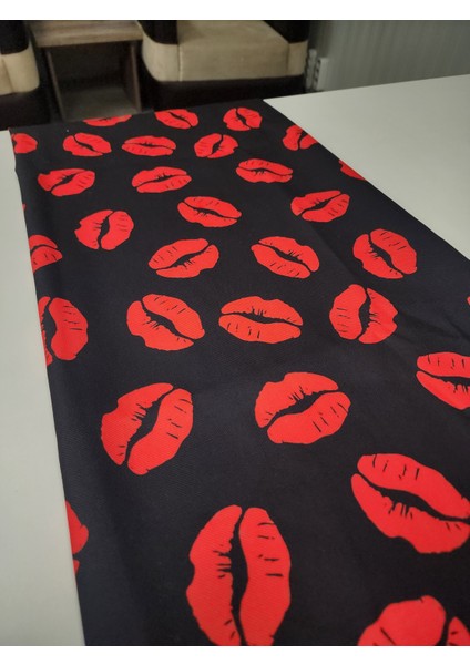 Sevgililer Günü Desen Runner 3