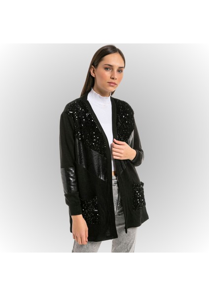 Kadın Siyah Pullu Deri Garnili Hırka indirimleri