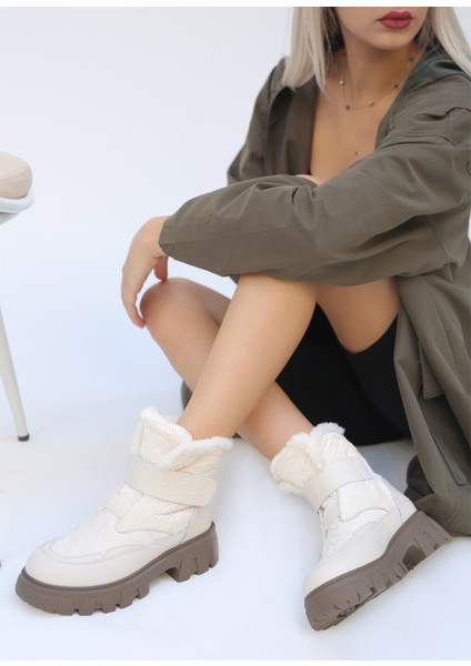 Saveer Deri Kaymaz Taban Ithal Kadın Sneaker Bot G401
