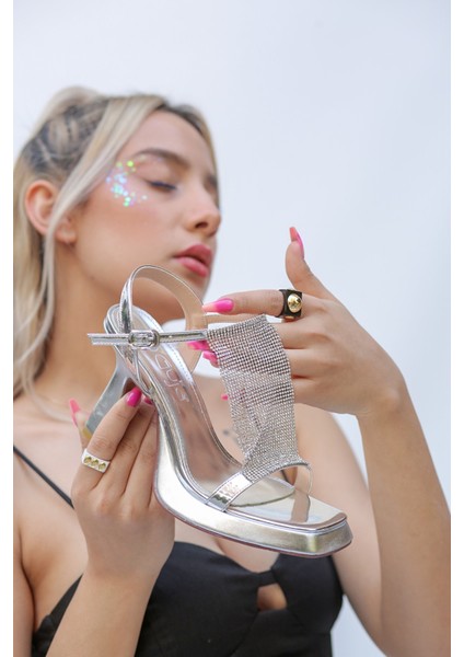 Maryas Platform Yapıda Kadın Akşam Ayakkabısı G078