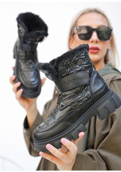 Saveer Deri Kaymaz Taban Ithal Kadın Sneaker Bot G401