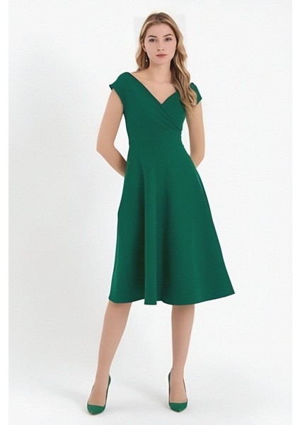 Kadın Kısa Kollu Kruvaze Yaka Eteği Volanlı Krep Elbise fiyatları