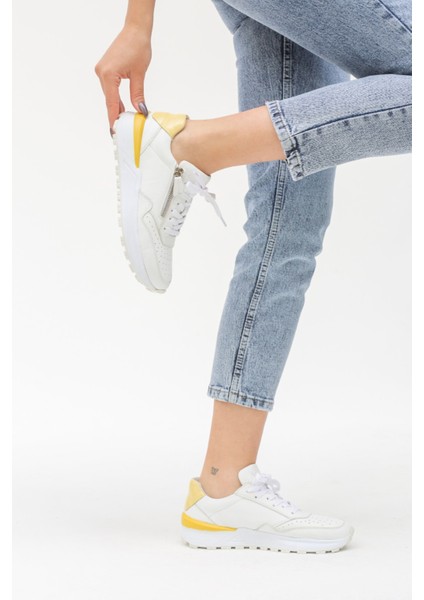 Risniet Hakiki Deri Ortapedik Taban Özellikli Kadın Sneakers