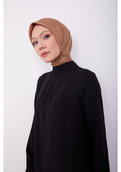 Arkası Pilikaşe Detaylı Bluz 23K3435 Siyah