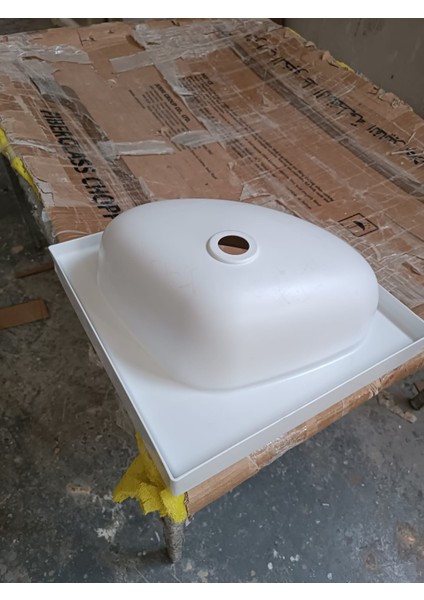 Karavan Banyo Lavabo Üçgen