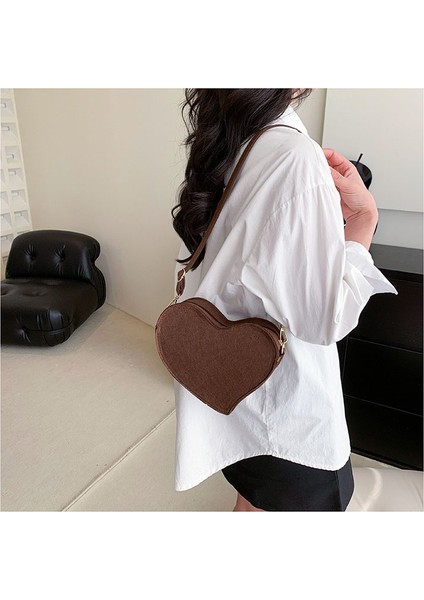Gül Kırmızı 2023 Moda Basit Saf Renk Küçük Kalp Çanta Kadın Mini Çanta Kore Versiyonu Tarzı Omuz Crossbody Çanta (Yurt Dışından)