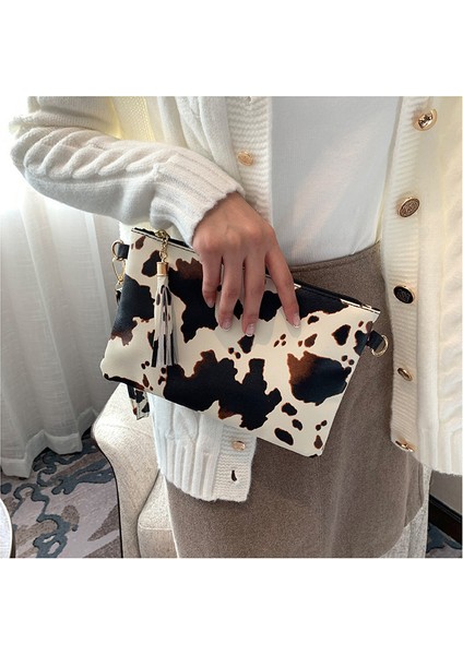 1 Yeni Kişiselleştirilmiş Leopar Baskı Saklama Çantası Püskül ile Kadın Moda Inek Baskılı Çanta Pu El Çantası Kadınlar Için (Yurt Dışından) fırsatları