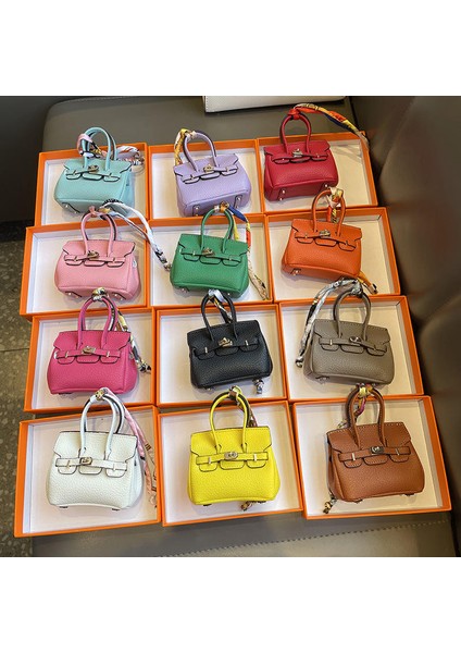 Gül Pembe 2023 Yeni Zincir Crossbody Kadın Çantası Kore Baskı Ins Moda Çok Yönlü Gelişmiş Omuz Çantası Payet Gelgit (Yurt Dışından) fiyatları