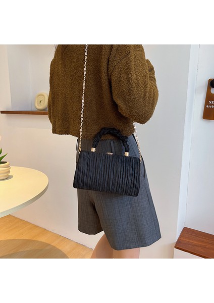 Gri HR556 Kadın Çanta Pu Kilit Toka Yeni Moda Tasarımı Küçük Kare Omuz Çantası Moda Trendi Çok Yönlü Çanta Kadınlar Için (Yurt Dışından) modelleri