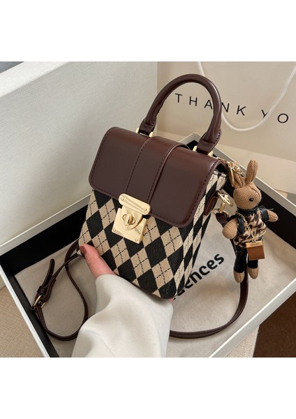 Siyah Guangdong Özelleştirilmiş Tasarım Çanta 2023 Yeni Sıcak Kadın Çanta Moda Rahat Crossbody Çanta El Küçük Kare Çanta (Yurt Dışından) modelleri
