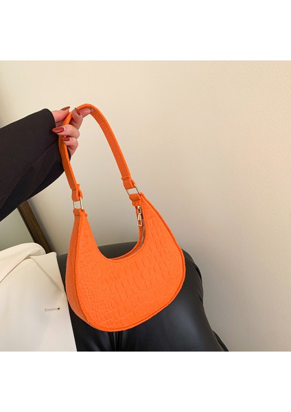 6 Moda Kadın Küçük Çanta Rahat Koltukaltı Keçe Çantalar Kadınlar Için Lüks Çanta Çantalar ve Çantalar (Yurt Dışından) fırsatları