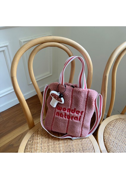 Pink2 Kış Nakış Özel Moda Stil Kürk Çanta Omuz Posta Çantaları Sherpa Büyük Kadın Polar Tote Çanta ile Sevimli Bebek (Yurt Dışından)