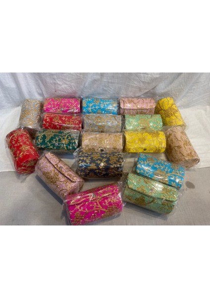 Görüntü Başına Kadın Bileklik Kutuları Hint Düğün Misafirler Için Karşılık Hediye Bayanlar El Çantaları El Yapımı Işlemeli Debriyaj Torbalar Küpe Kutusu (Yurt Dışından)