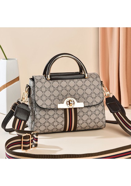 Siyah 2023 Ilkbahar/yaz Yeni Popüler Çok Yönlü Küçük Kitlesel Kaynak Yüksek Kaliteli Kadın Çanta Tek Omuz Crossbody Çanta (Yurt Dışından)