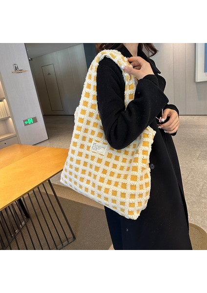 Kadın Çantası Renk 1 Yeni Moda Özel Kadın Büyük Kapasiteli Havlu Tote Çanta Rahat Peluş Yün Kabarık Omuz Çanta (Yurt Dışından) fırsatları